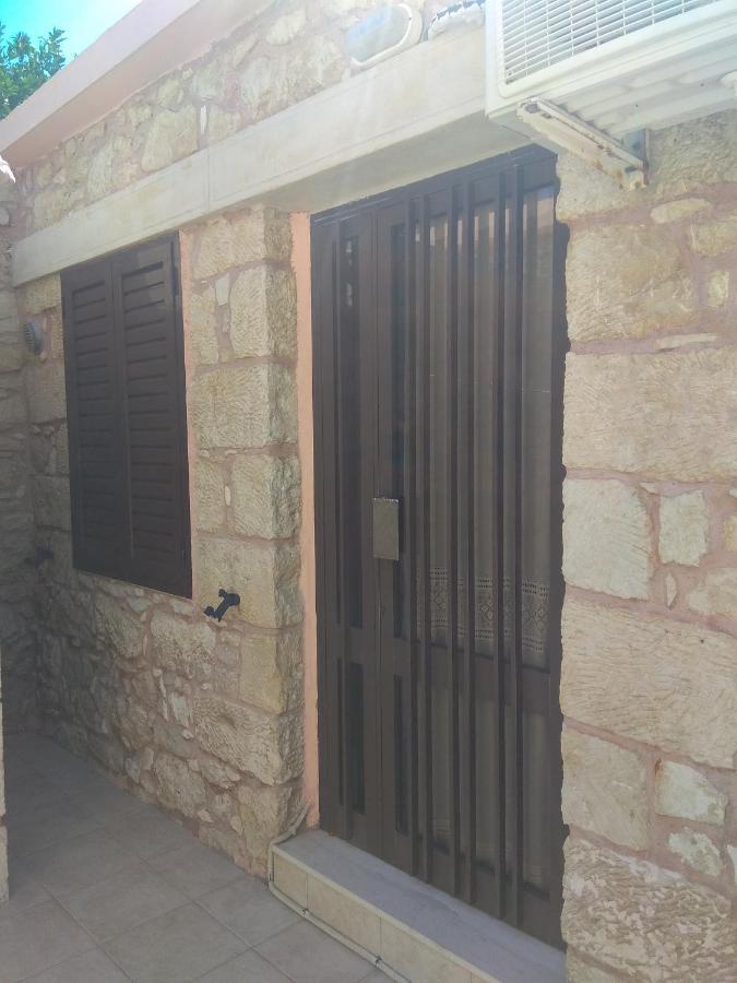 Stonehouse Villa Skopi Skopi  Exterior photo